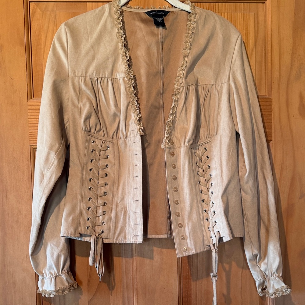 Moda Beige Lace-Up Leather Jacket
